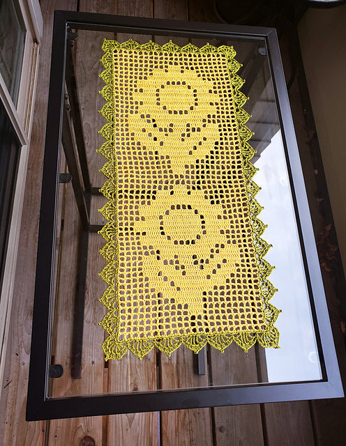 Sunflower Table Runner PDF Crochet Pattern