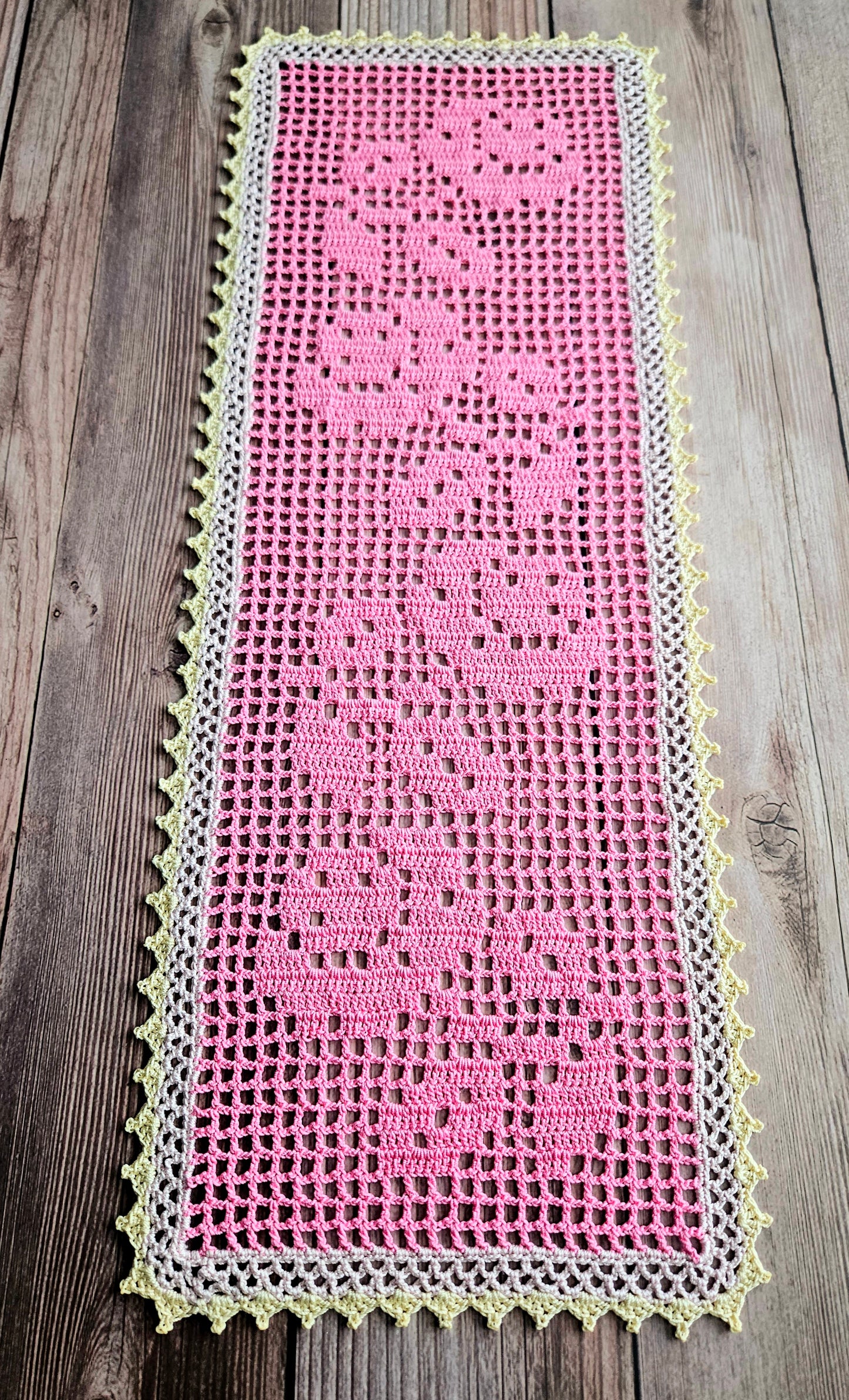 Rose Table Runner PDF Crochet Pattern