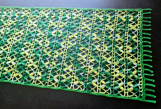 Clover Table Runner PDF Crochet Pattern