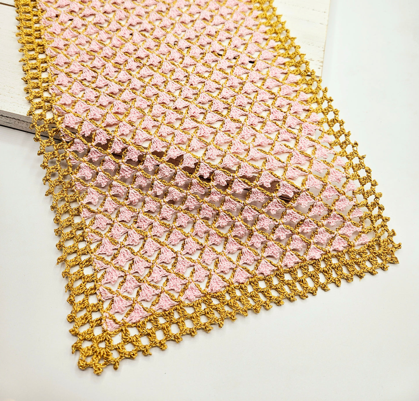 Rose Gold Table Runner PDF Crochet Pattern