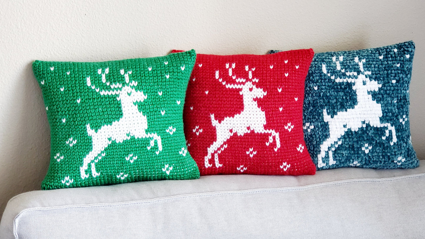 Reindeer Pillow PDF Crochet Pattern