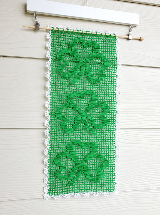 Shamrock Table Runner PDF Crochet Pattern