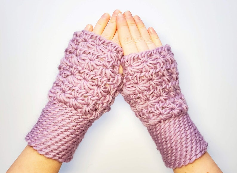 Star Stitch Fingerless Mittens PDF Crochet Pattern